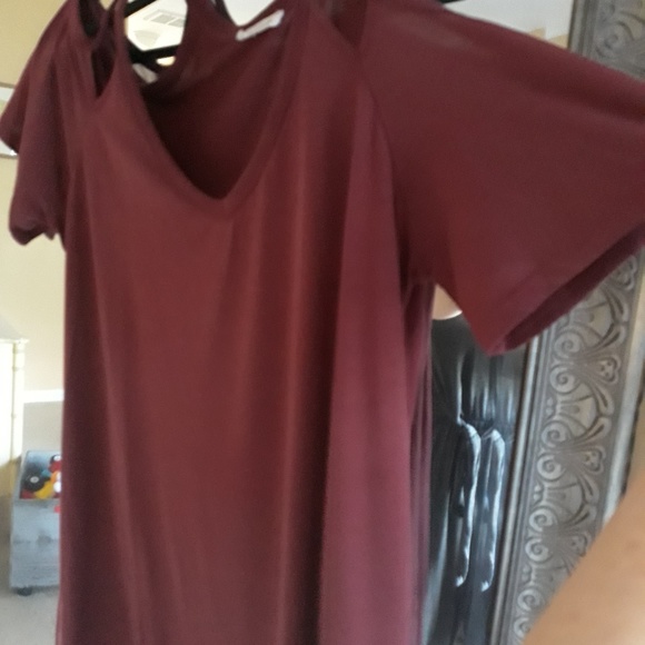 Dress - Picture 1 of 2